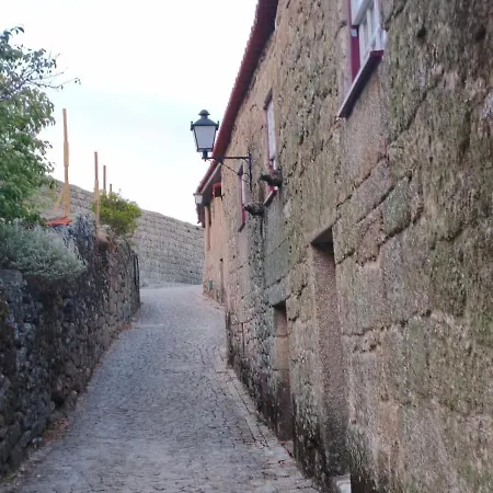 Casa Da Muralha - Ferienhaus Sortelha